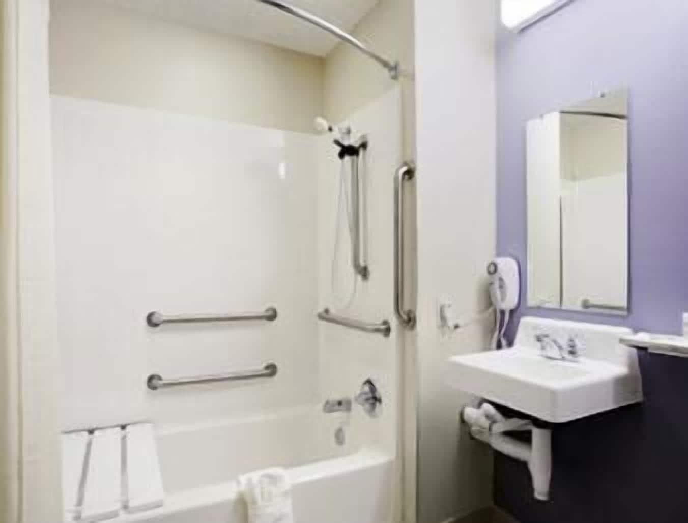 Microtel Inn And Suites Pueblo Eksteriør bilde